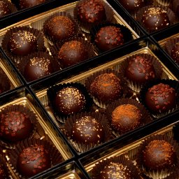 SELEUŠS-Chocolatess-ELIXIR-Truffles-9547.jpg