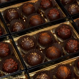 SELEUŠS-Chocolatess-ELIXIR-Truffles-9511.jpg