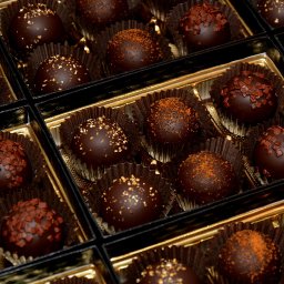 SELEUŠS-Chocolatess-ELIXIR-Truffles-9556.jpg