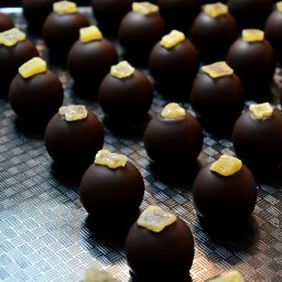 SELEUŠS-Chocolatess-Pineapple-Truffles-6085.jpg