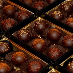 SELEUŠS-Chocolatess-ELIXIR-Truffles-9554.jpg