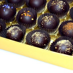 SELEUŠS-Chocolatess-Truffles-KirklandChamber-AuctionGala-5973.jpg