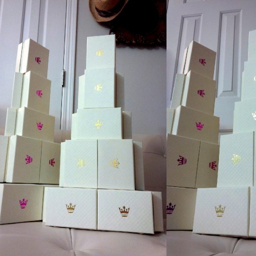 SELEUŠS-Chocolatess-Luxury-tboxes-pyramid-180-548-826