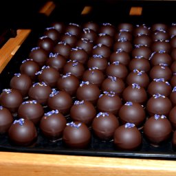 SELEUŠS - Chocolates-Truffle-for-McCarthy&Schiering-winemerchants-7914-Lavender.jpg