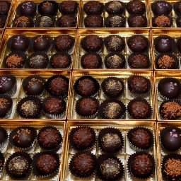 SELEUŠS - Chocolates-Truffle-gift-boxes-Gold-4738.jpg