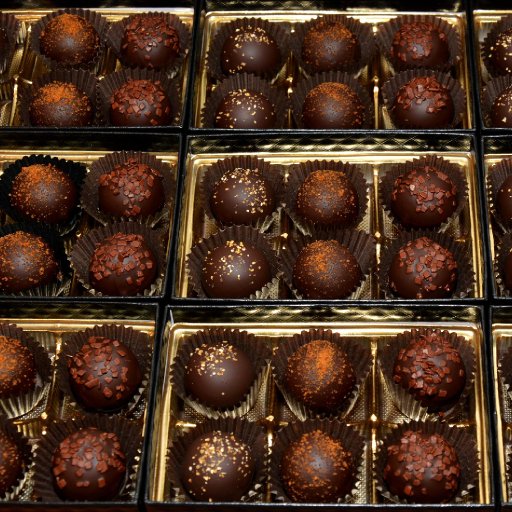 SELEUŠS-Chocolatess-ELIXIR-Truffles-9518