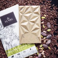 La-Naya-chocolate (5)