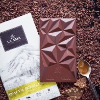 La-Naya-chocolate (6)