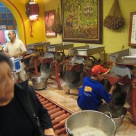Busy Chocolate Mayordomo grinders