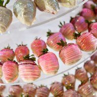 chocolate_dipped_strawberry_centrepiece_2