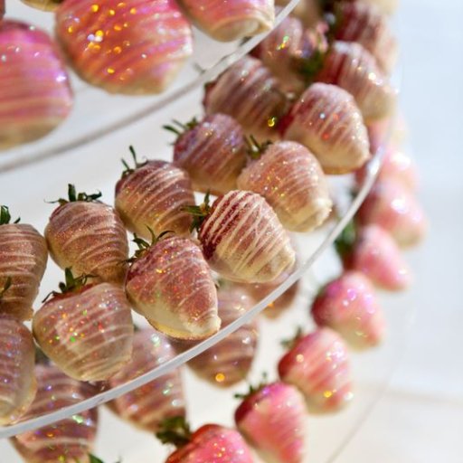 chocolate_dipped_strawberry_centrepiece_3