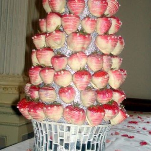 chocolate_dipped_strawberry_centrepiece_5