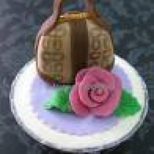 mini purse with cupcake