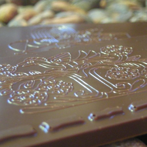 Cacaotree on the 25g bars of Fortunato.