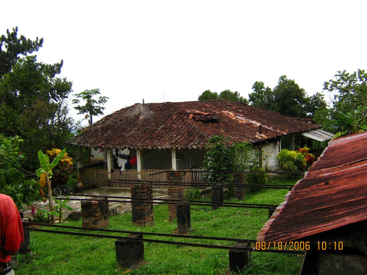 Antigua Casa Campesina - Galleries - Oscar G Trujillo Cardenas |  TheChocolateLife