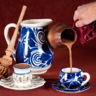 POURING CHOCOLATE
