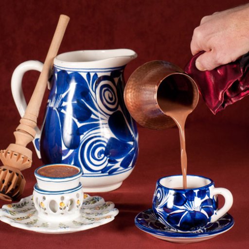 POURING CHOCOLATE