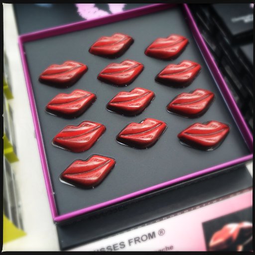 Roussel - Chocolate Lips